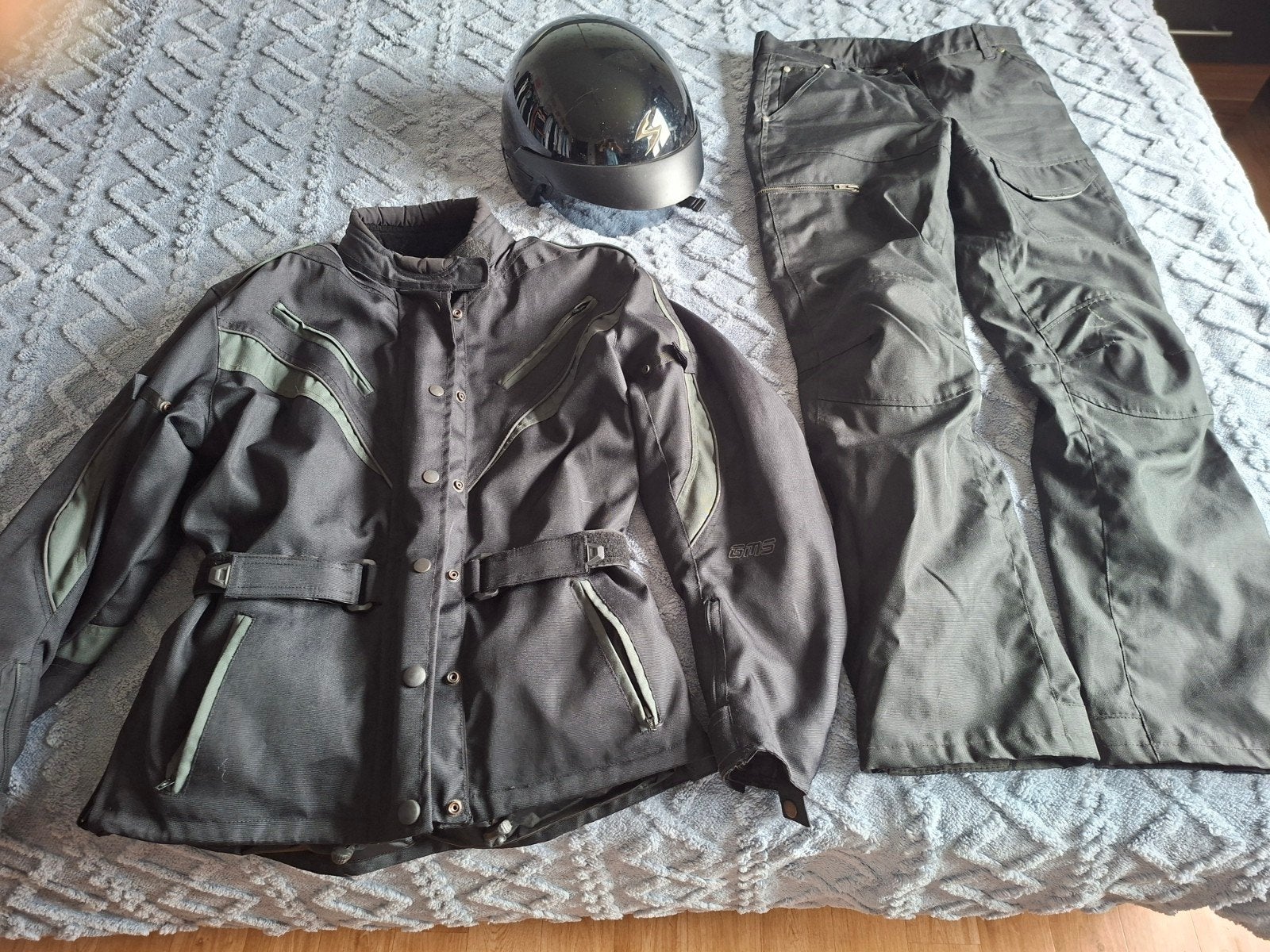 motorpak dames en helm, Motoren, Kleding | Motorkleding, Ophalen, Dames