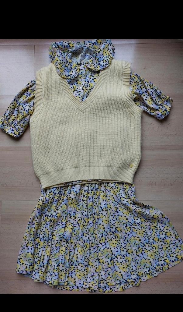 Blouse,debavdeur en rok set 146 cm € 30,00, Kinderen en Baby's, Kinderkleding | Maat 146, Ophalen