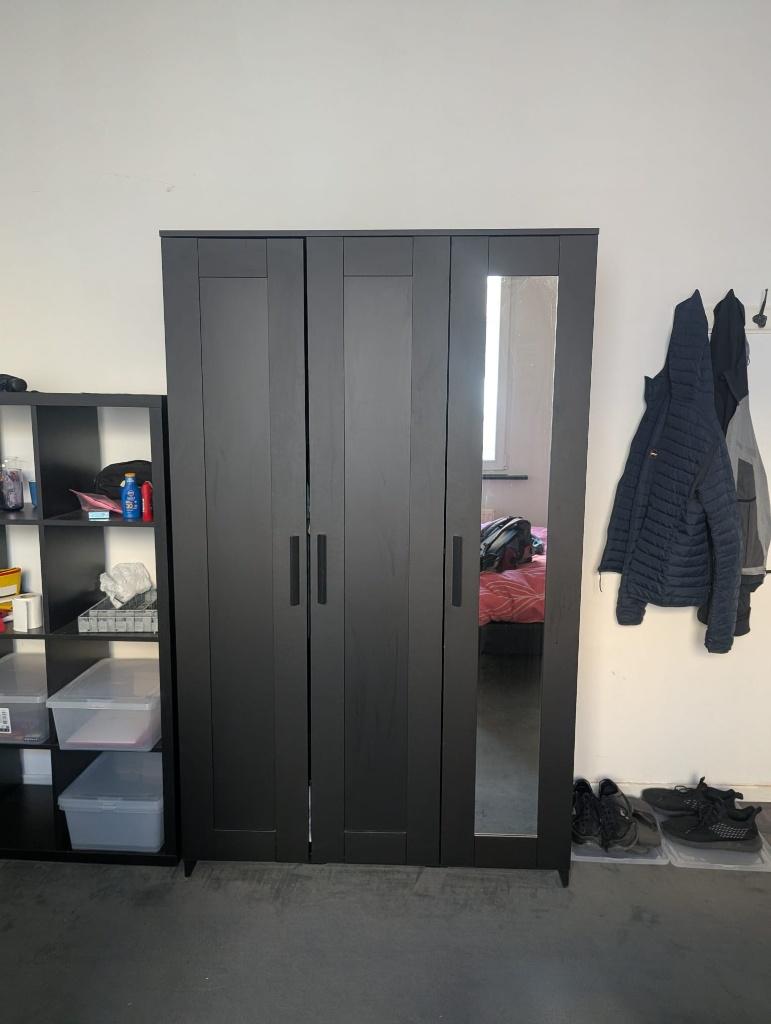 Kledingkast: IKEA BRIMNES zwart, 3-deurs, Huis en Inrichting, Kasten | Dressoirs, Zo goed als nieuw, 150 tot 200 cm, 75 cm of meer