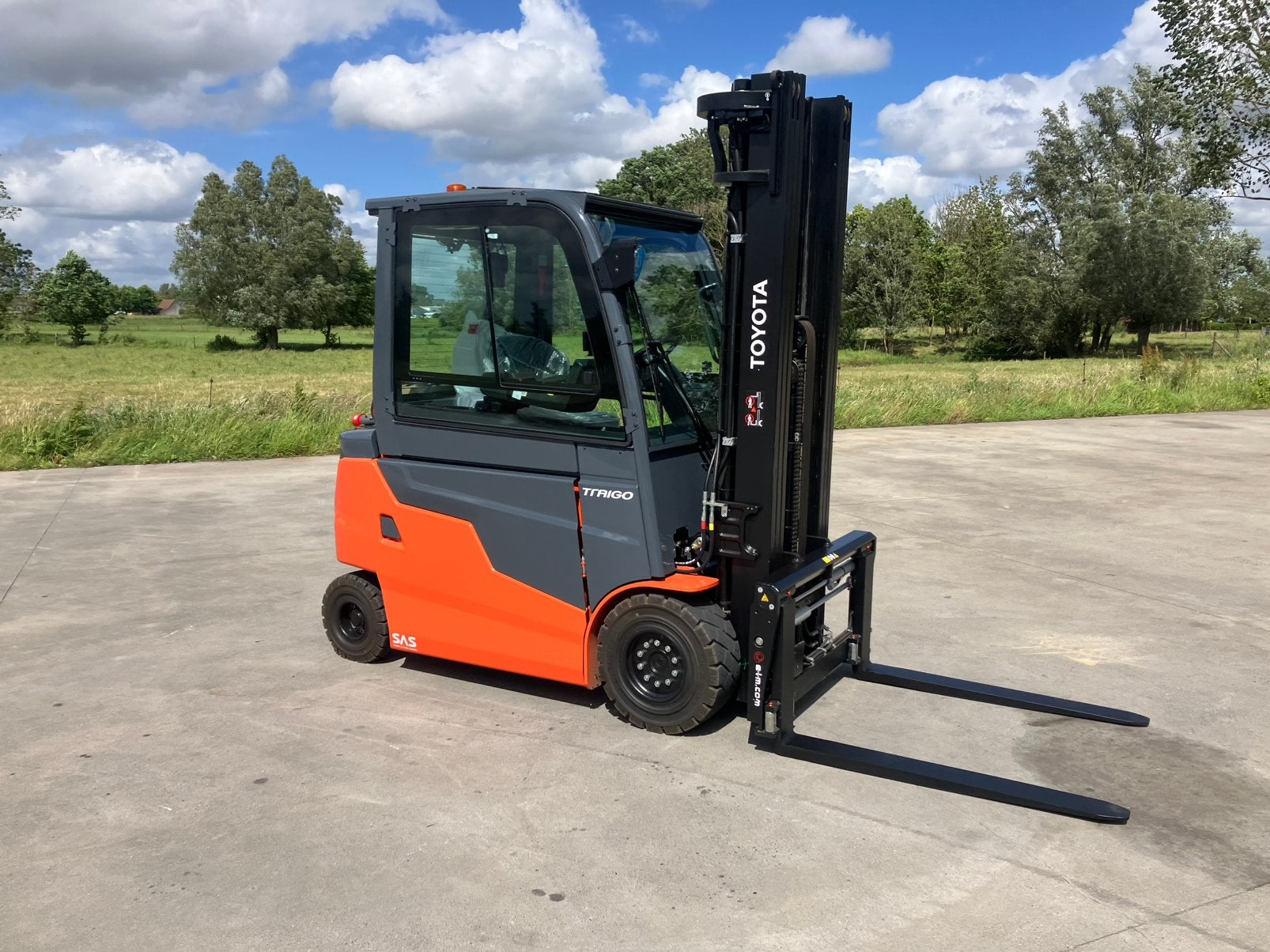 Nieuwe Toyota 9FBM30T, Ophalen