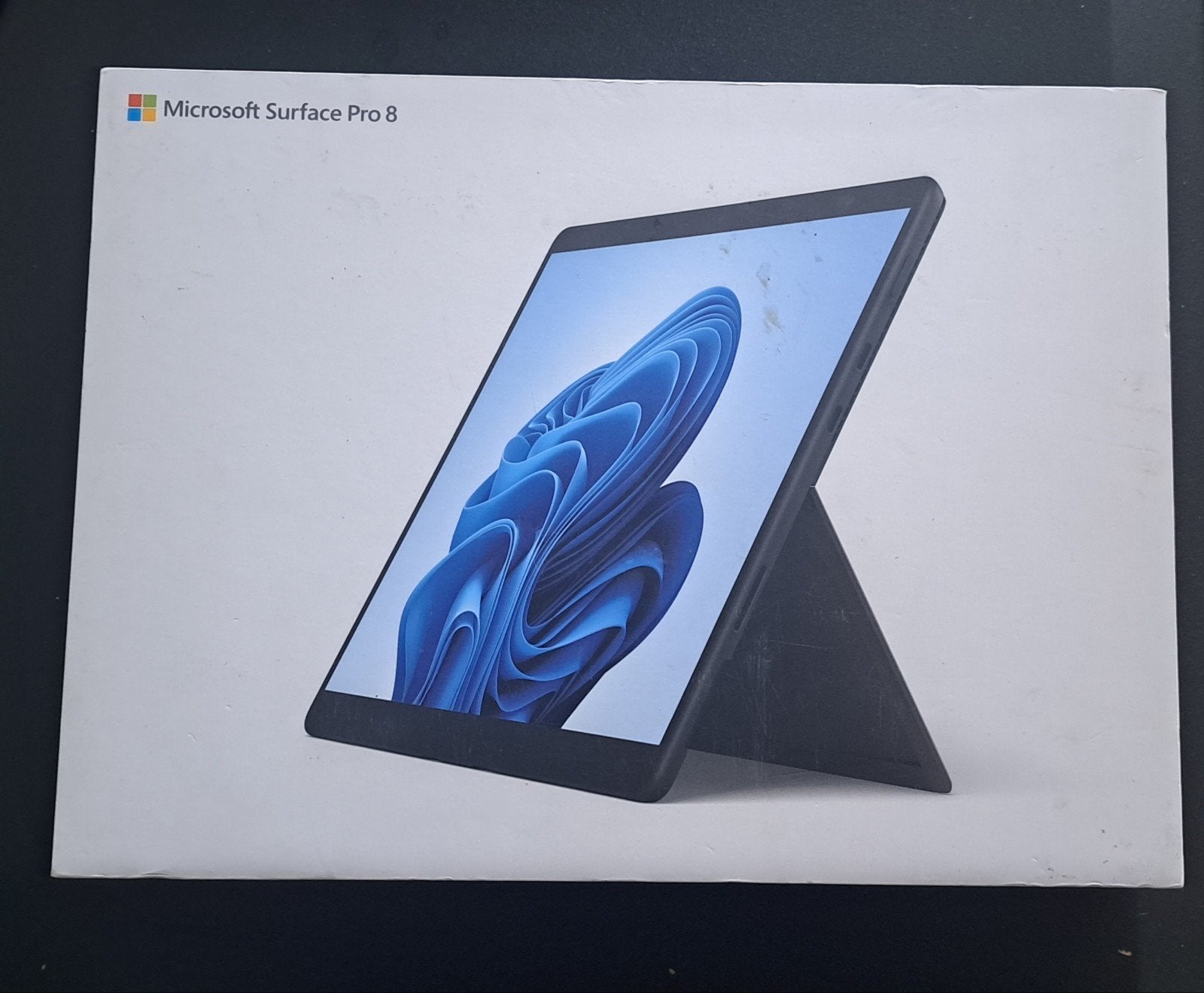Microsoft Surface Pro 8 avec accessoires, 13 pouces ou plus, Enlèvement, Utilisé, Wi-Fi