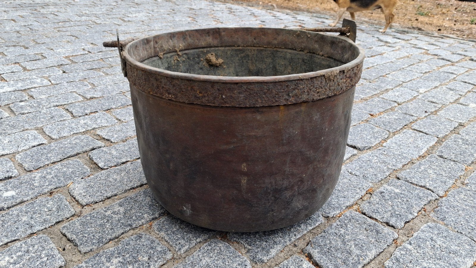 koperen ketel, Ophalen