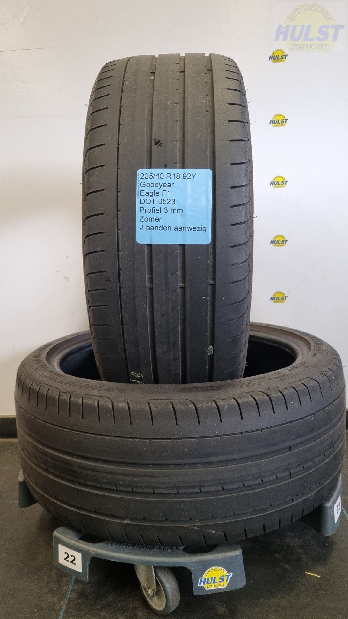 2 gebruikte Goodyear zomerbanden 225/40 R18, Auto-onderdelen, Banden en Velgen, Ophalen, 18 inch, Gebruikt, -