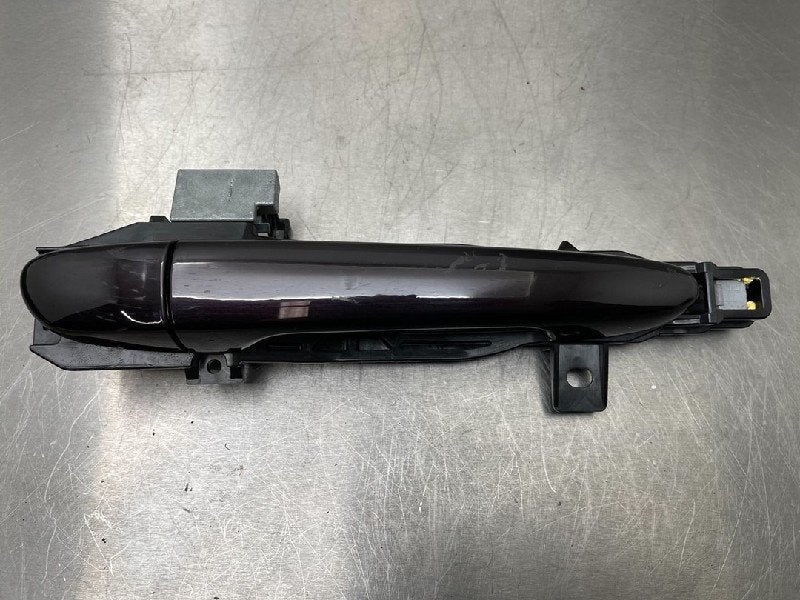 POIGNEE EXTERIEURE ARRIÈRE DROITE Mazda 2 (DE), Autos : Pièces & Accessoires, Utilisé, Arrière, Mazda