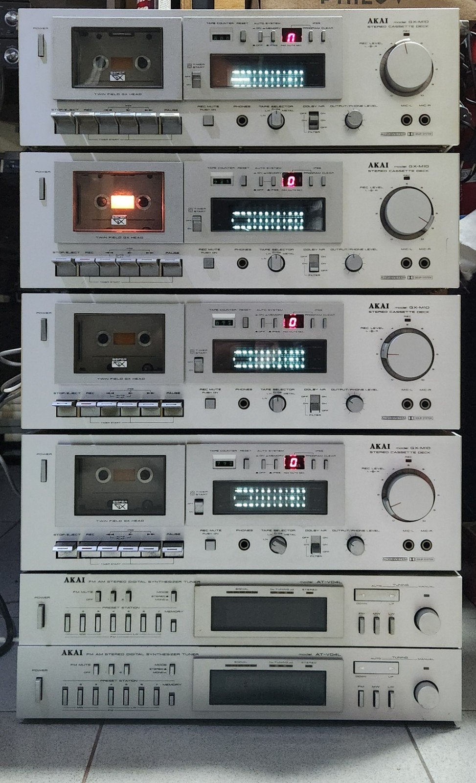 Akai deck et tuners, Enlèvement, Akai