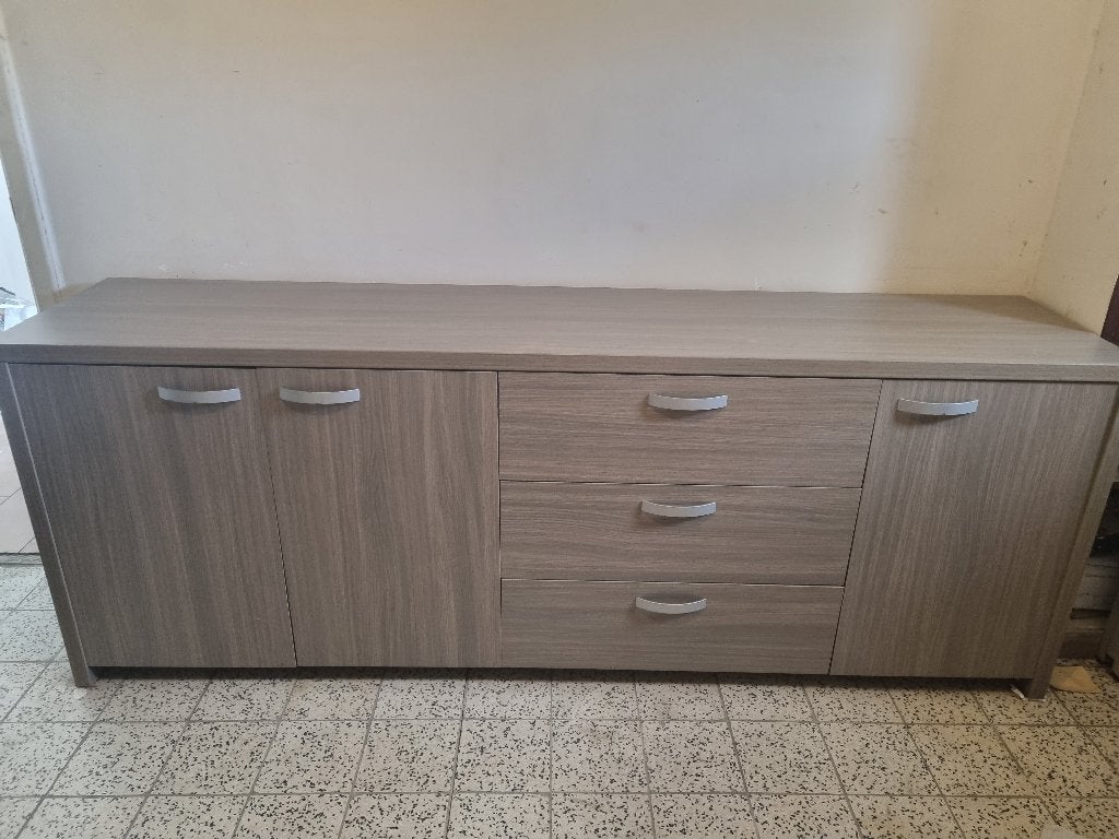 Kast, Ophalen, Gebruikt, Met deur(en), 200 cm of meer