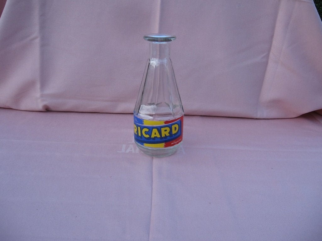 Carafe en verre Ricard, ancienne, ronde, bleu-jaune-rouge,, Collections, Marques & Objets publicitaires, Utilisé, Ustensile, Enlèvement ou Envoi