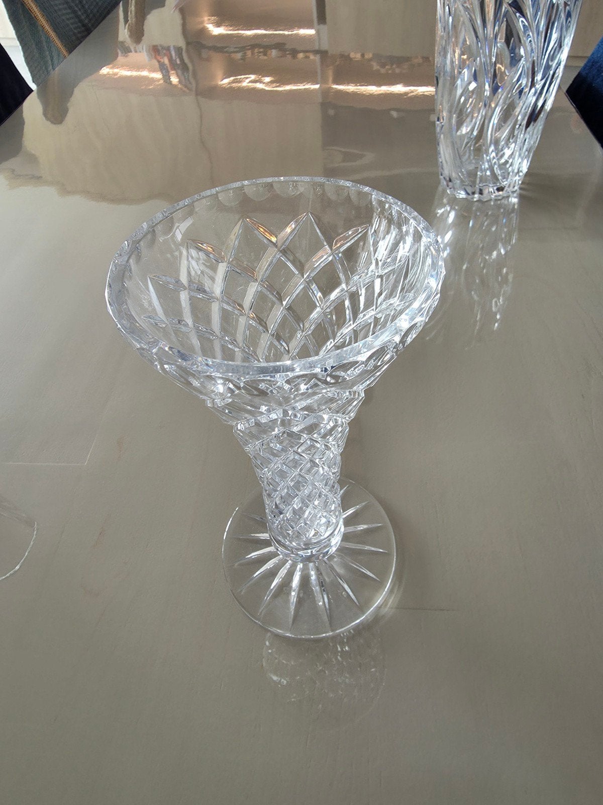 vase cristal, Enlèvement