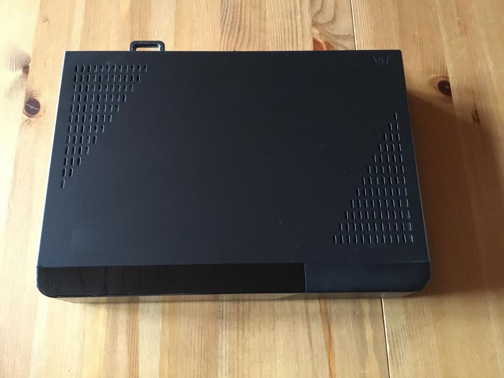 Vu+ UNO 4K SE Twin C FBC Tuner, Enlèvement ou Envoi, Comme neuf