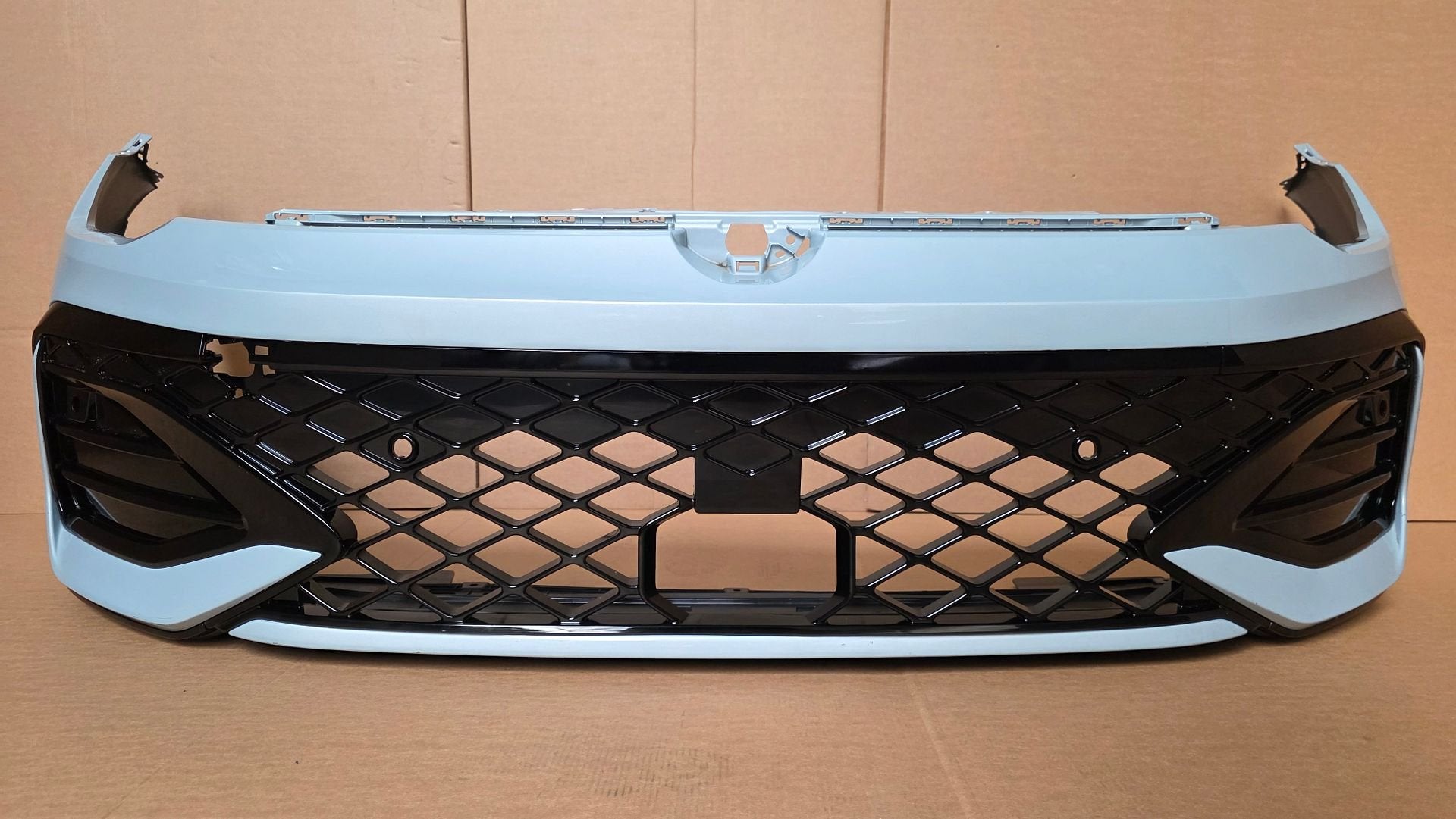 Voorbumper VW Golf 8 VIII 8.5 FACELIFT R-LINE 4xPDC V5L 2024, -, Origine de la pièce connue, Utilisé, -