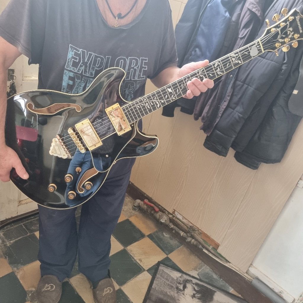 ibanez AS 93 SP black + squir thinline tele(NIEUWSTAAT)!!!!, Enlèvement, Neuf, Semi-solid body, Ibanez