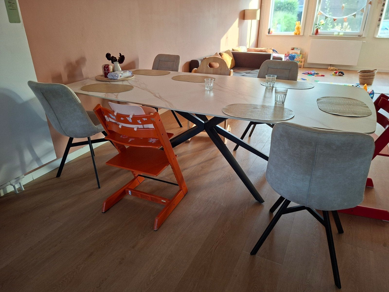 Grote keramische eettafel met cognac kleur, Enlèvement