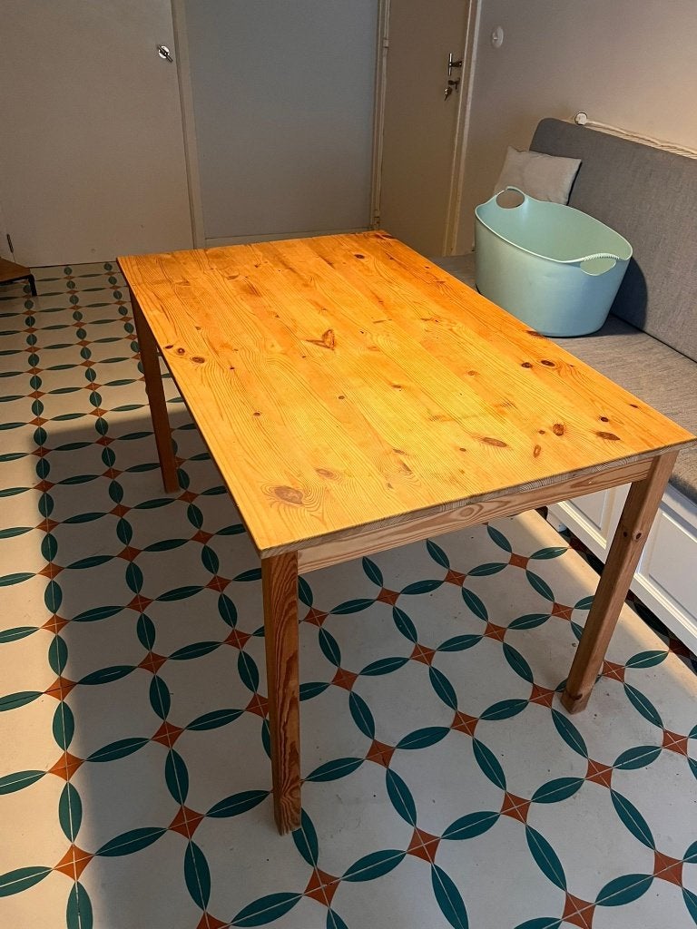 table salon, Ophalen, Zo goed als nieuw