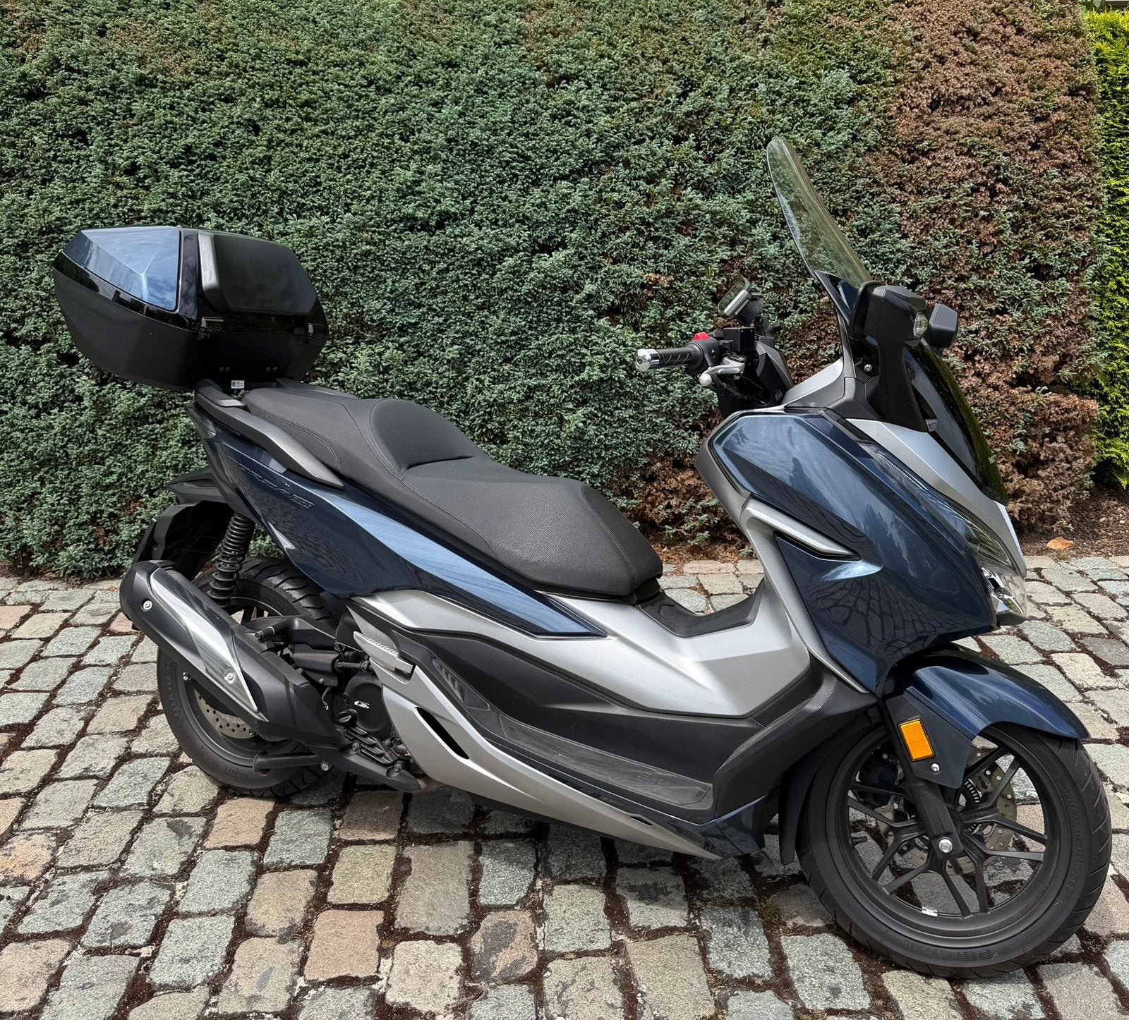 HONDA FORZA NIEUWSTAAT!!