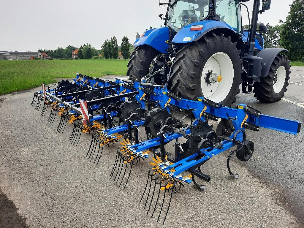 New Holland SRC schoffel, Ophalen, Akkerbouw, Gewasbescherming en Bemesting
