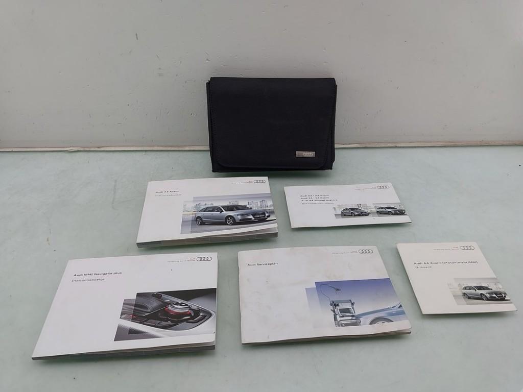 MANUEL UTILISATEUR Audi A4 Avant (B8) (01-2007/12-2015), Utilisé, Audi
