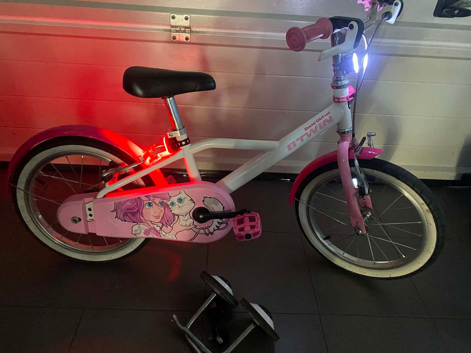 Meisjesfiets 16 inch BTWIN Docto Girl 500 als Nieuw, Ophalen, Zo goed als nieuw, Zijwieltjes