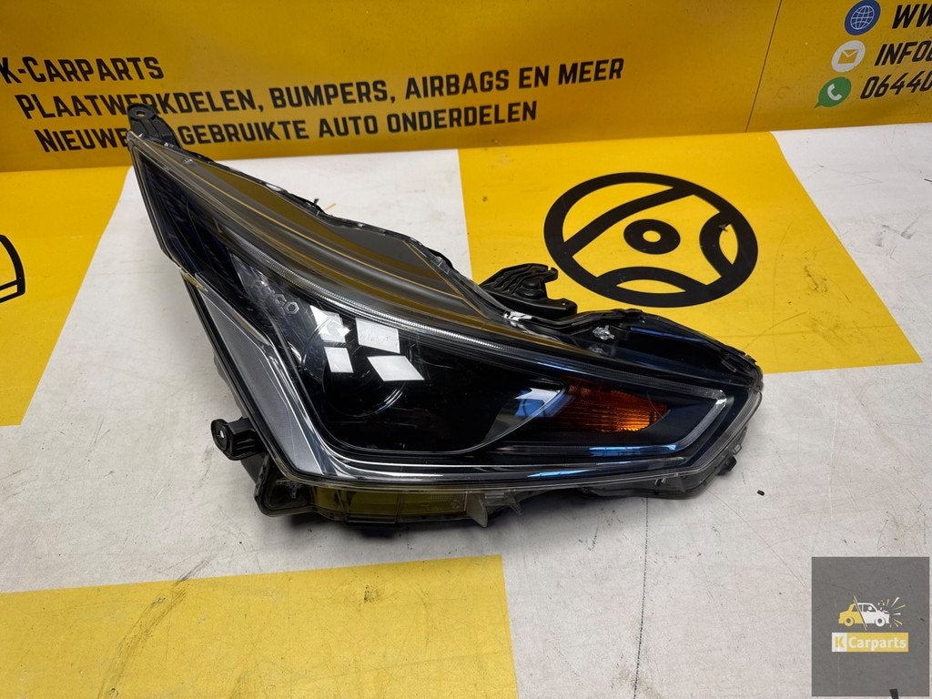 Phare avant droit de la Toyota Aygo restyl e (17/2023), Autos : Pièces & Accessoires, Éclairage, Toyota, Neuf