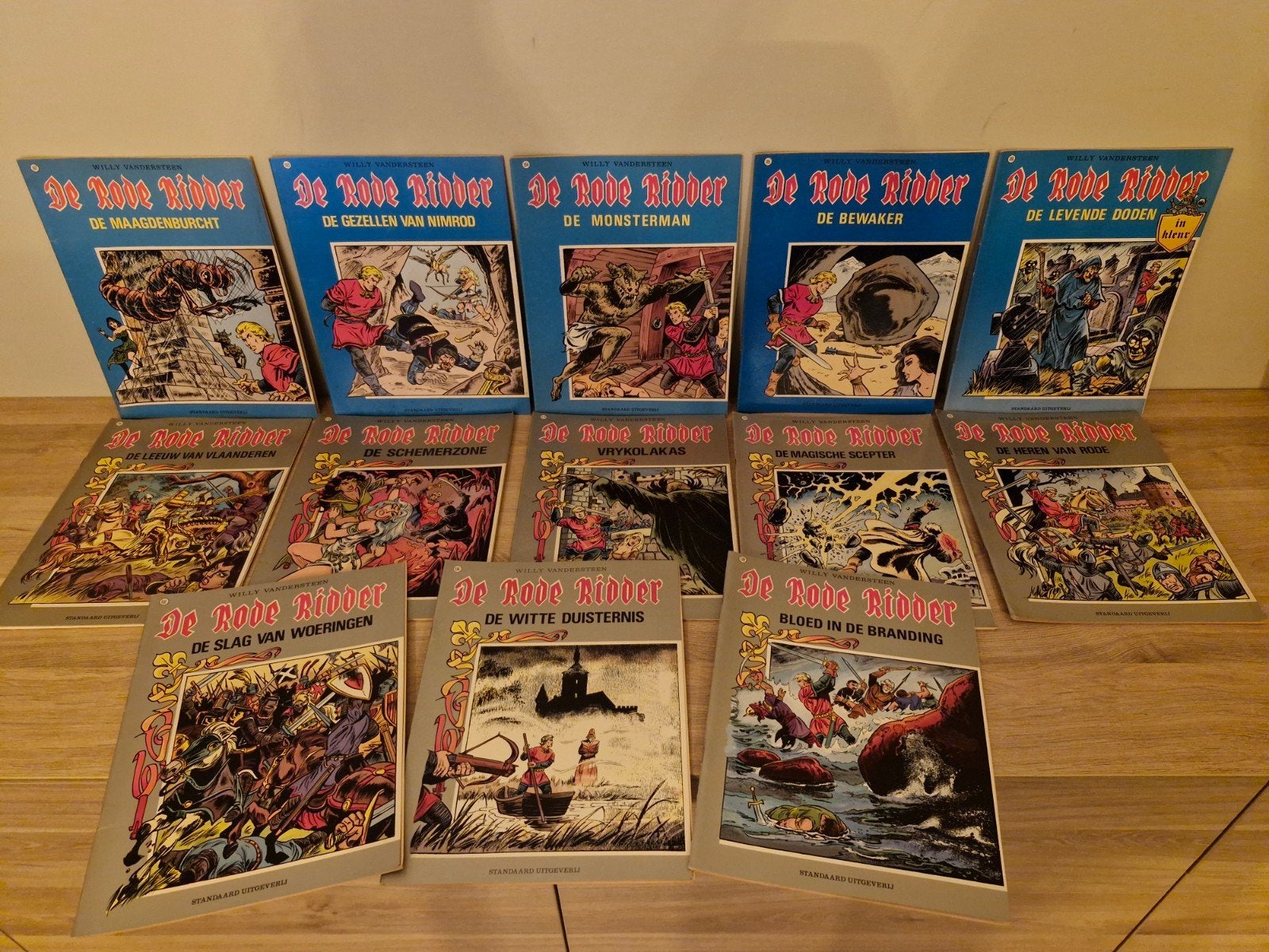 13 x De Rode Ridder strips , zeer mooie staat , 1e drukken, Boeken, Willy Vandersteen, Ophalen of Verzenden, Zo goed als nieuw
