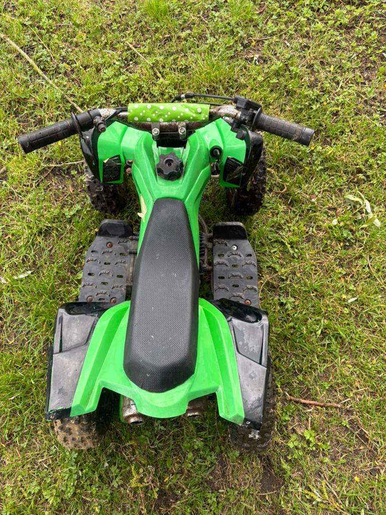 2 KINDERQUADS TE KOOP - MOTOR WERKT NIET, Ophalen, Gebruikt