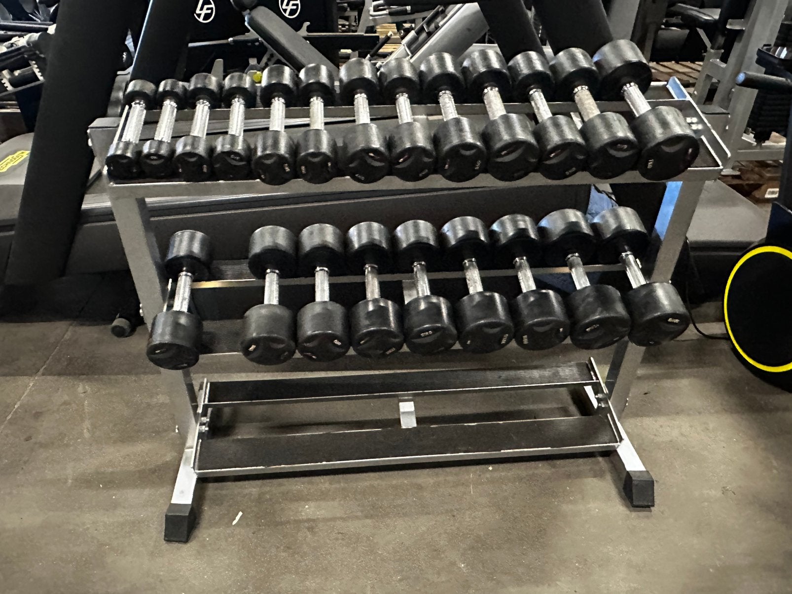 Lifemaxx Dumbbells 1kg  t/m 12kg + Opbergrek, Sport en Fitness, Fitnessmaterialen, Gebruikt, Dumbbell, Ophalen