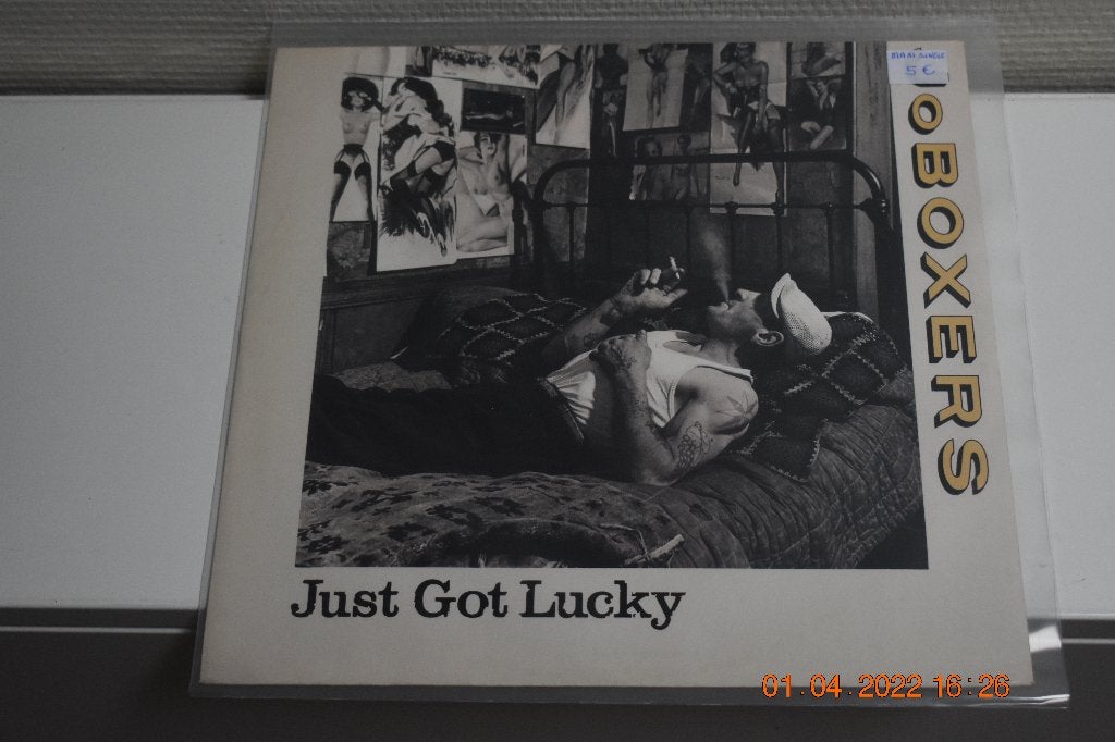 LP : Jo Boxers - Just Got Lucky (Maxi Single), CD & DVD, Vinyles | Autres Vinyles, Housse de protection extérieure, Enlèvement ou Envoi
