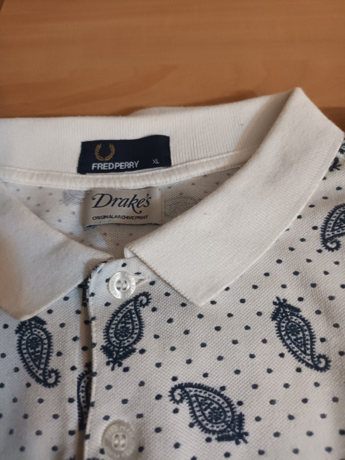 polo entièrement nouveau « FRED PERRY », Enlèvement ou Envoi, Taille 52/54 (L), Bleu