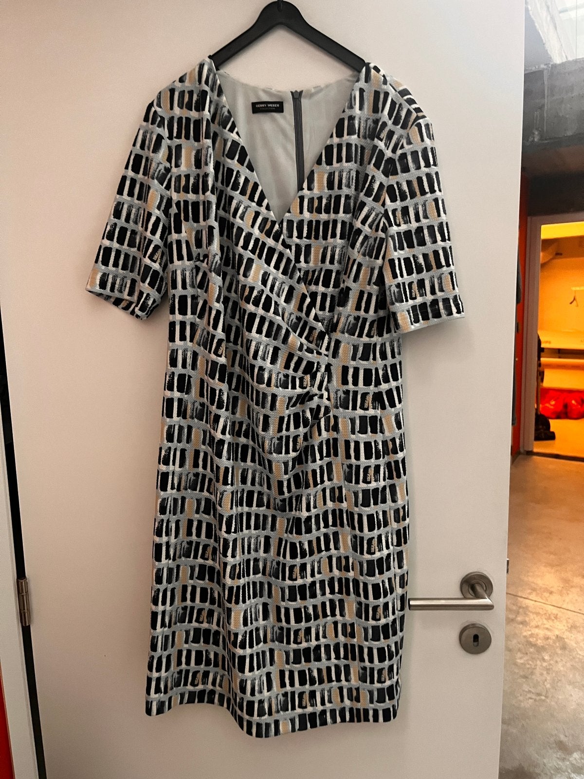 Robe Gerry Weber taille 42, Taille 42/44 (L), Enlèvement ou Envoi, Comme neuf, Multicolore