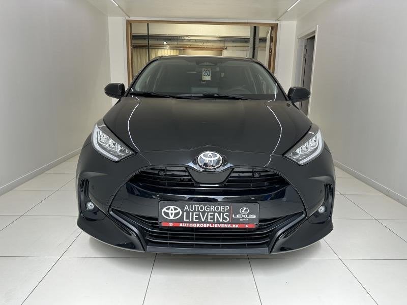 Toyota Yaris 1.5 HYB ICONIC + HI-TECH PACK, Electronic Stability Program (ESP), Achat, Euro 6, 5 portes