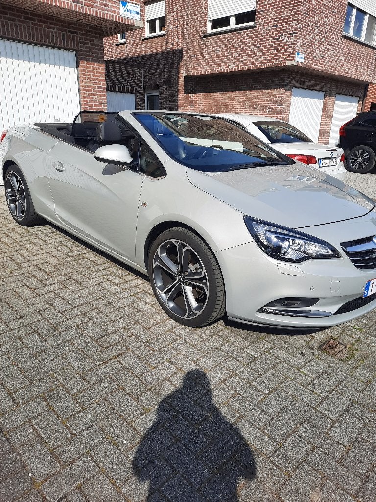 Auto, Auto's, Voorwielaandrijving, 4 zetels, 4 cilinders, Cabriolet