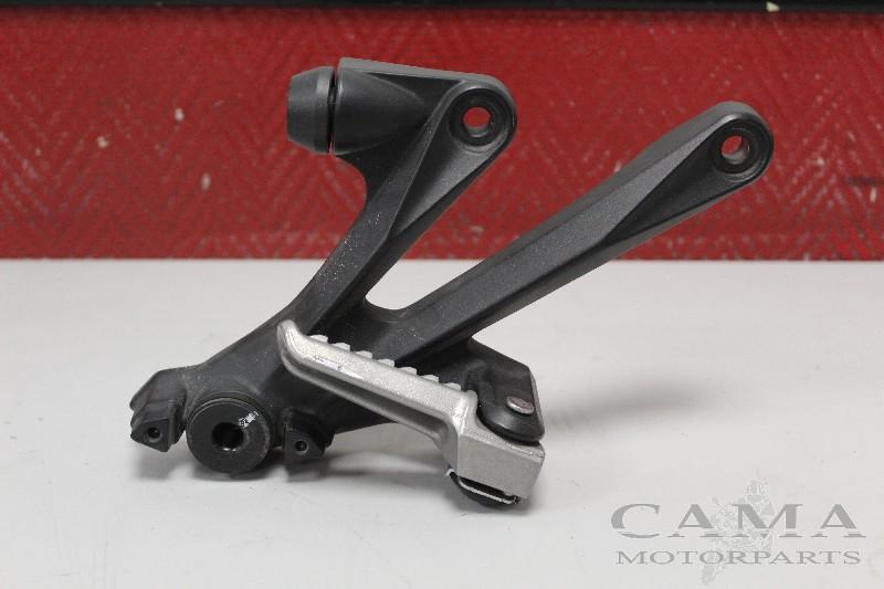DUOSTEUN COMPLEET RECHTS ACHTER Kawasaki, Dhr. S. di Majo, Gebruikt, Info@cama-motorparts.nl, P.J. Troelstraweg 8 8
3144 CX  MAASSLUIS, NL
