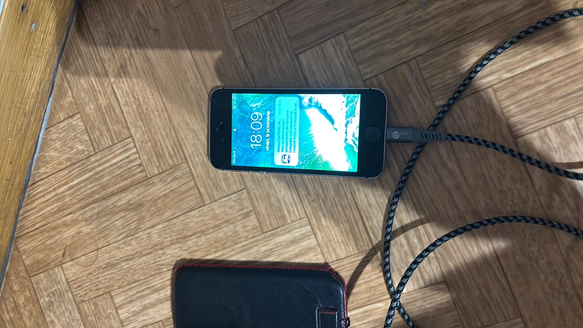 iPhone 5SE, Télécoms, Gris, 50 %, Utilisé, Sans abonnement