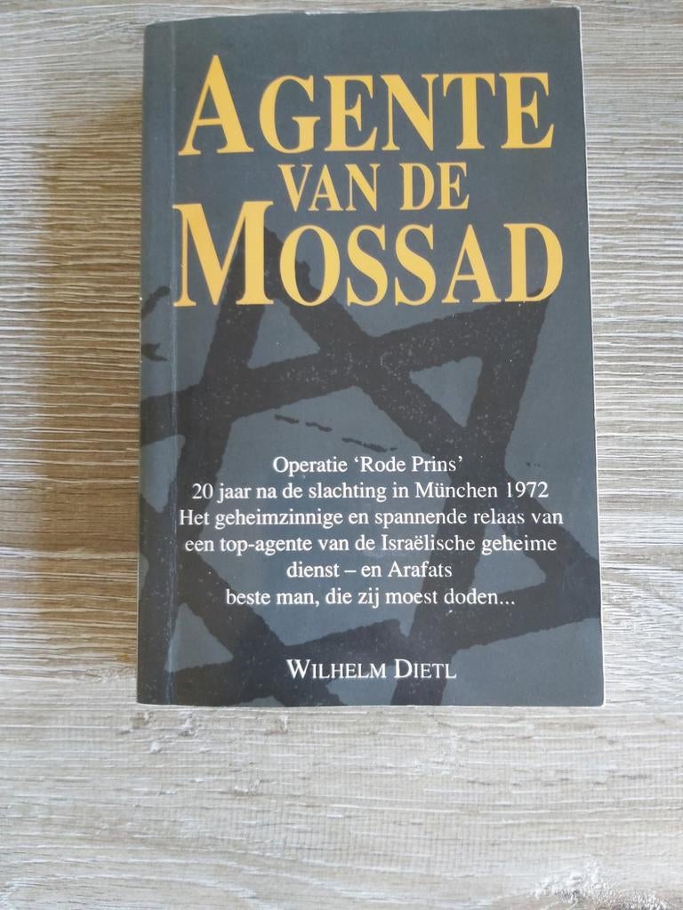 Agente van de Mossad van Wilhelm Dietl, Ophalen