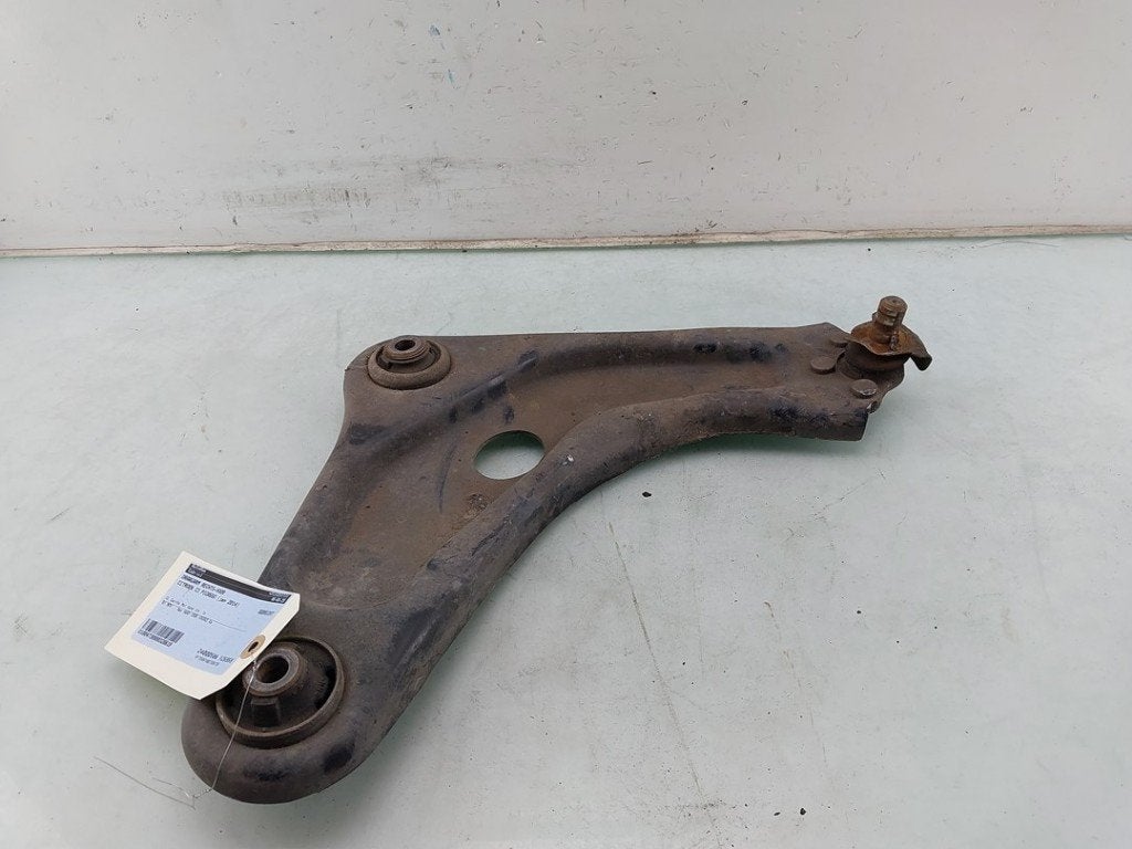 BRAS DE SUSPENSION AVANT DROIT (TRIANGLE) C3 Picasso (SH), Dhr. J. Ham, Citroën, Administratie@autoham.nl, Utilisé