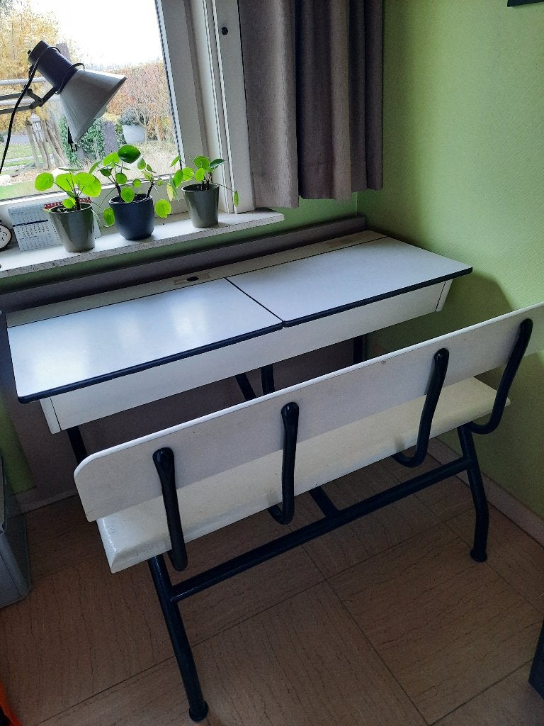 Lessenaar, Antiek en Kunst, Ophalen