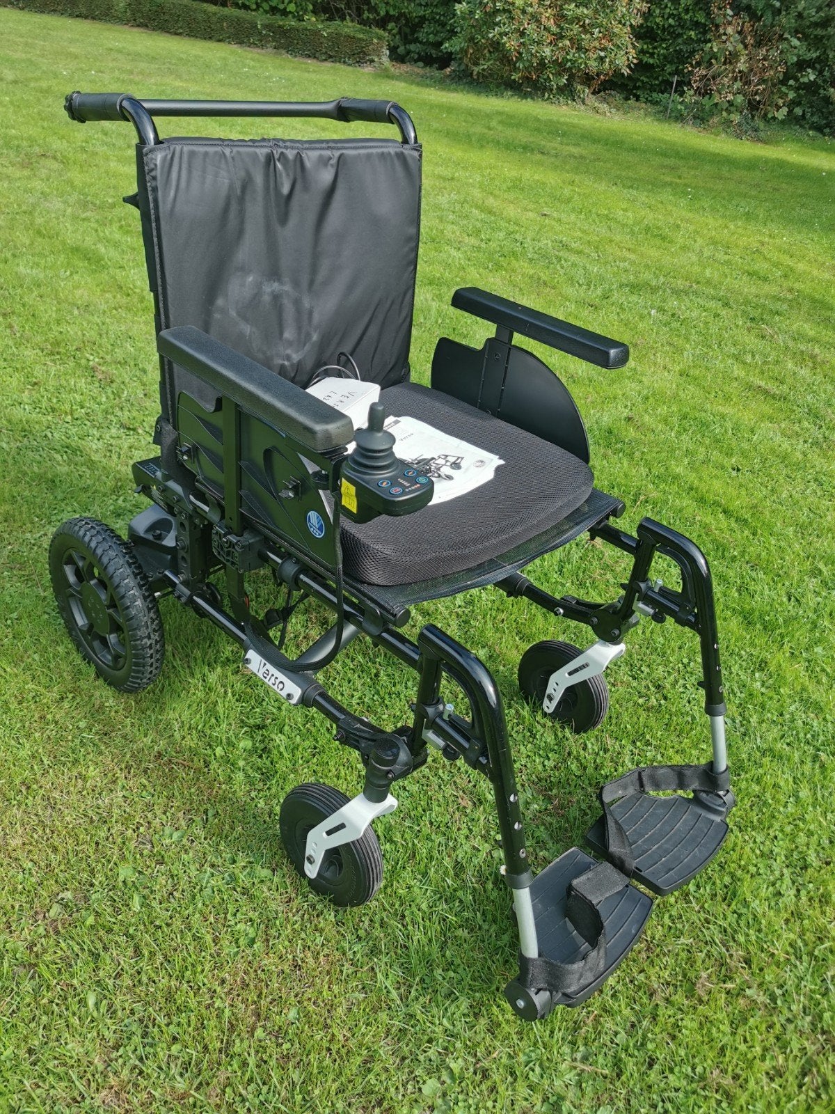 fauteuil roulant électrique léger Vermeiren Verso pliable, Enlèvement ou Envoi, Fauteuil roulant électrique