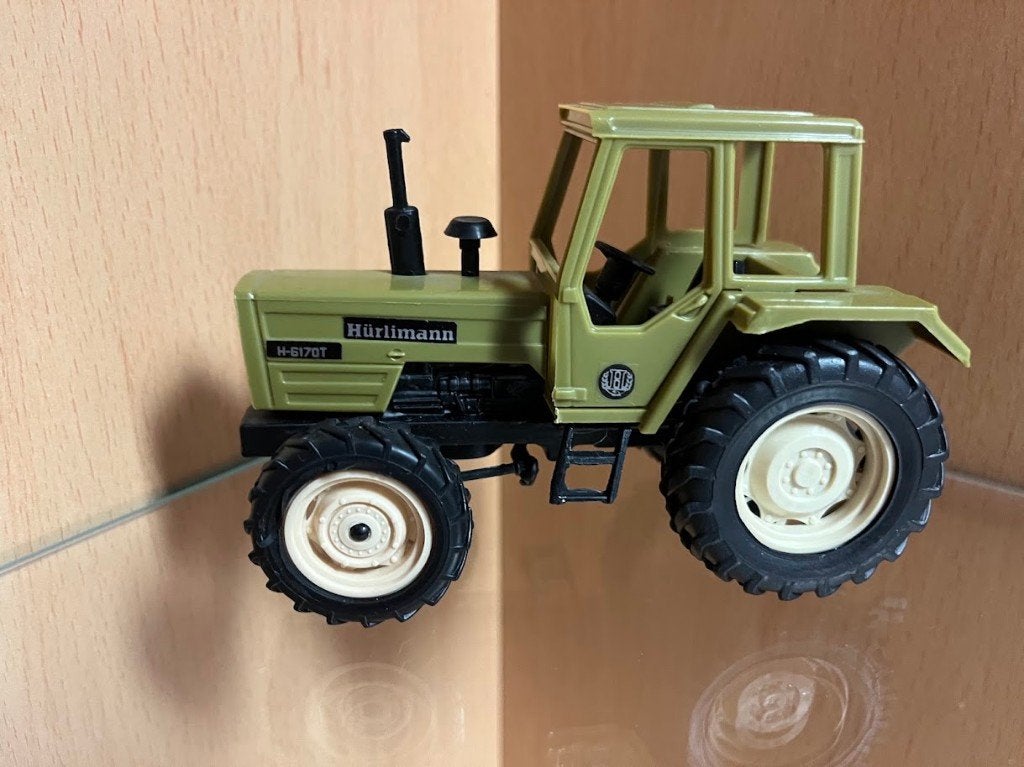 Hürlimann H-6170T 1:32, Ophalen of Verzenden, Zo goed als nieuw, Tractor of Landbouw, Overige merken