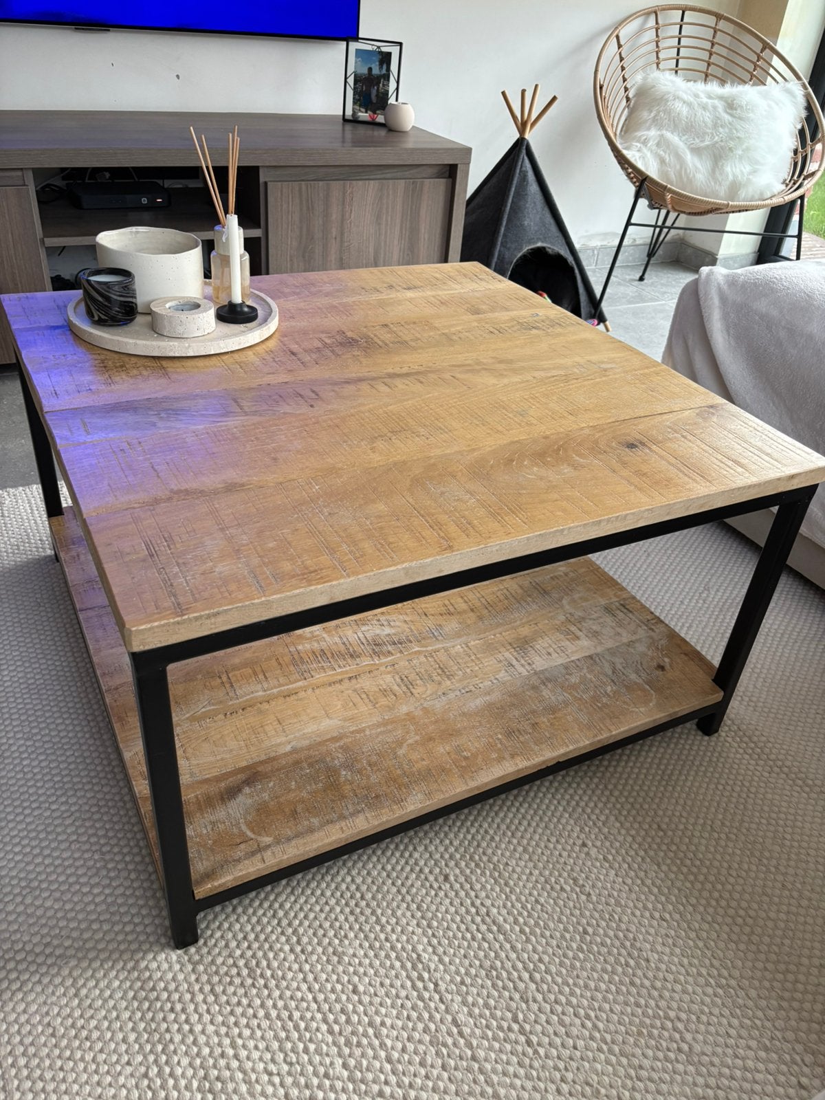 Salontafel mangohout, Ophalen, Zo goed als nieuw