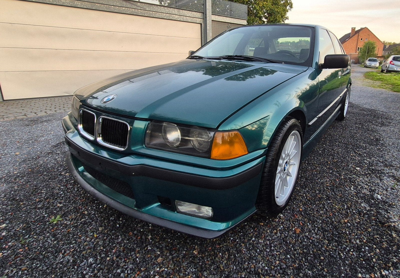 BMW E36, Autos, Achat, 143 kW, 5 portes, 6 cylindres