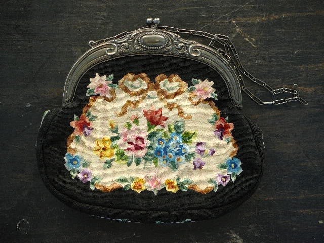 handtasje in halve kruisjessteek, Ophalen of Verzenden, Zo goed als nieuw, Overige kleuren, Avondtasje