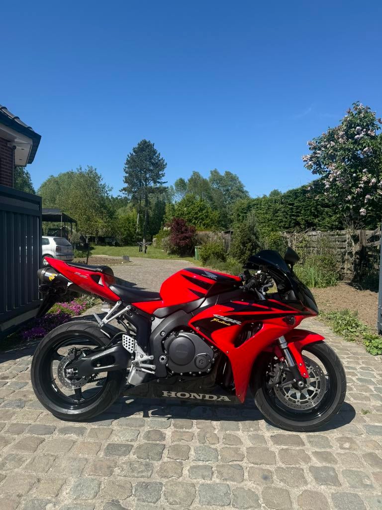 Honda CBR 1000RR Fireblade SC57 *10.000km* @AelbrechtMotors, Motoren, Motoren | Honda, Bedrijf, Sport