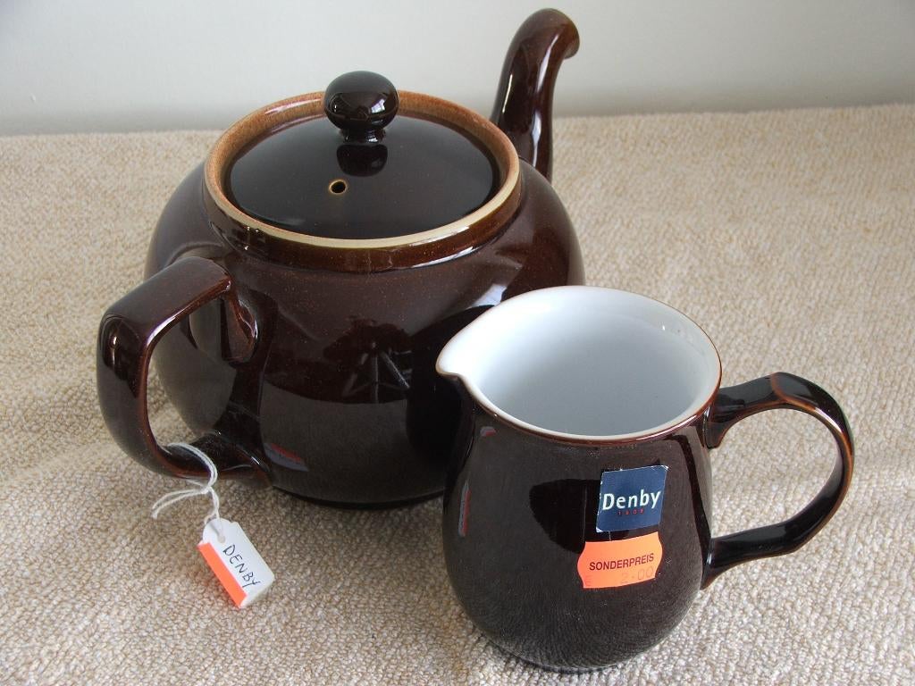 Keramisch thee- en melkpot Denby Classic Brown, Huis en Inrichting, Keuken | Servies, Nieuw, Overige typen, Keramiek, Ophalen