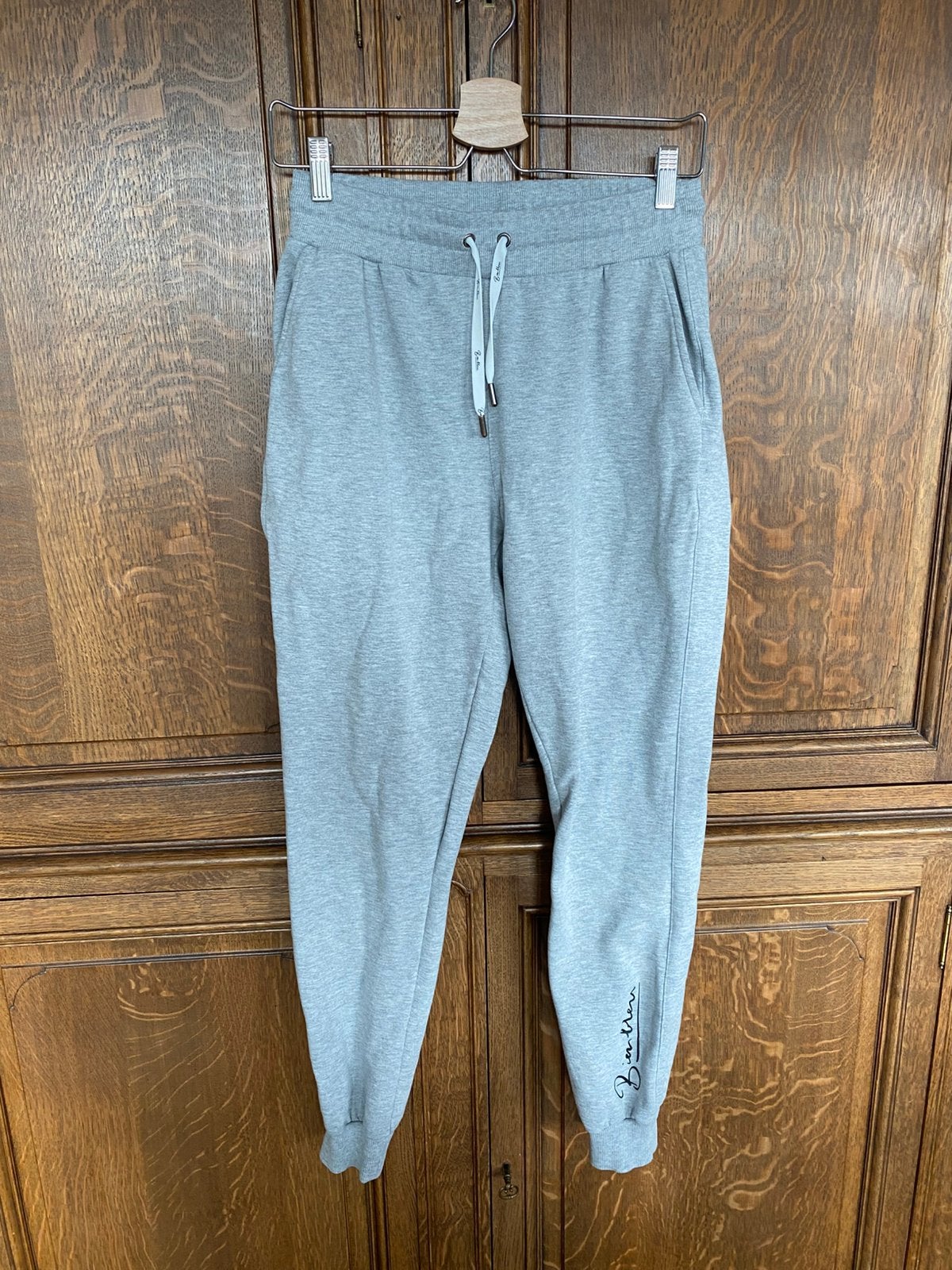 Jogging gris, bien bleu, Kleding | Dames, Maat 38/40 (M), Ophalen of Verzenden, Zo goed als nieuw, Grijs