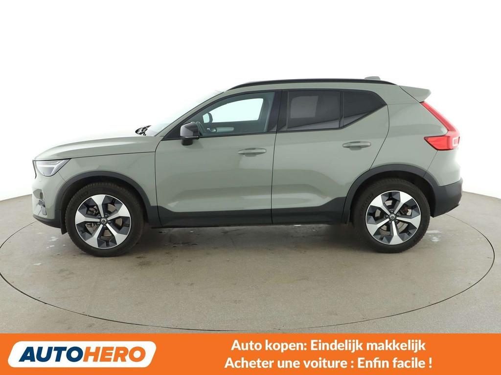 Volvo XC40 2.0 B3 Mild-Hybrid Plus Dark 2WD (bj 2024), Auto's, Volvo, Stof, Gebruikt, Euro 6, 1969 cc