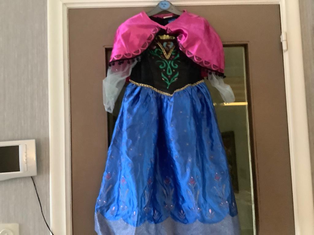 Disney Frozen Anna verkleedkostuum (Maat 110), Ophalen of Verzenden, Zo goed als nieuw, 110 t/m 116, Meisje
