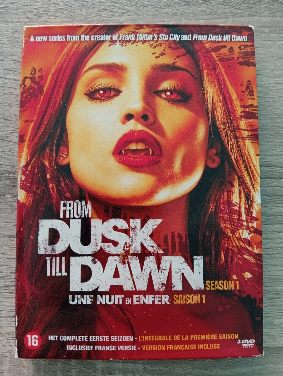 Coffret DVD de série télévisée d'horreur de la saison 1 de F, Enlèvement ou Envoi, Matériel bonus, Horreur, Comme neuf