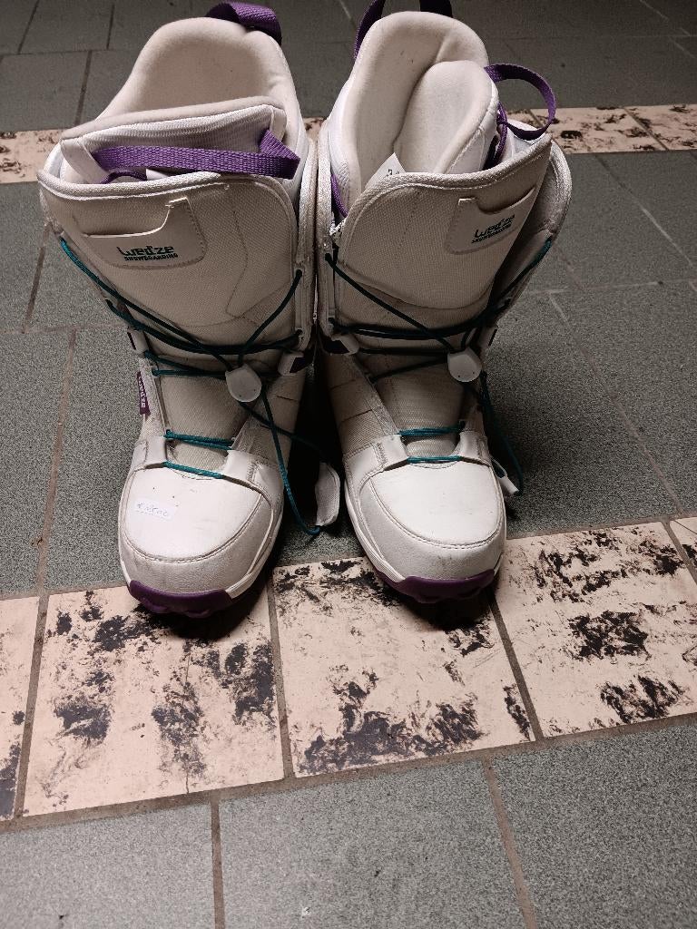 Snowboardbotten maat 39, Ophalen, Zo goed als nieuw, Snowboots