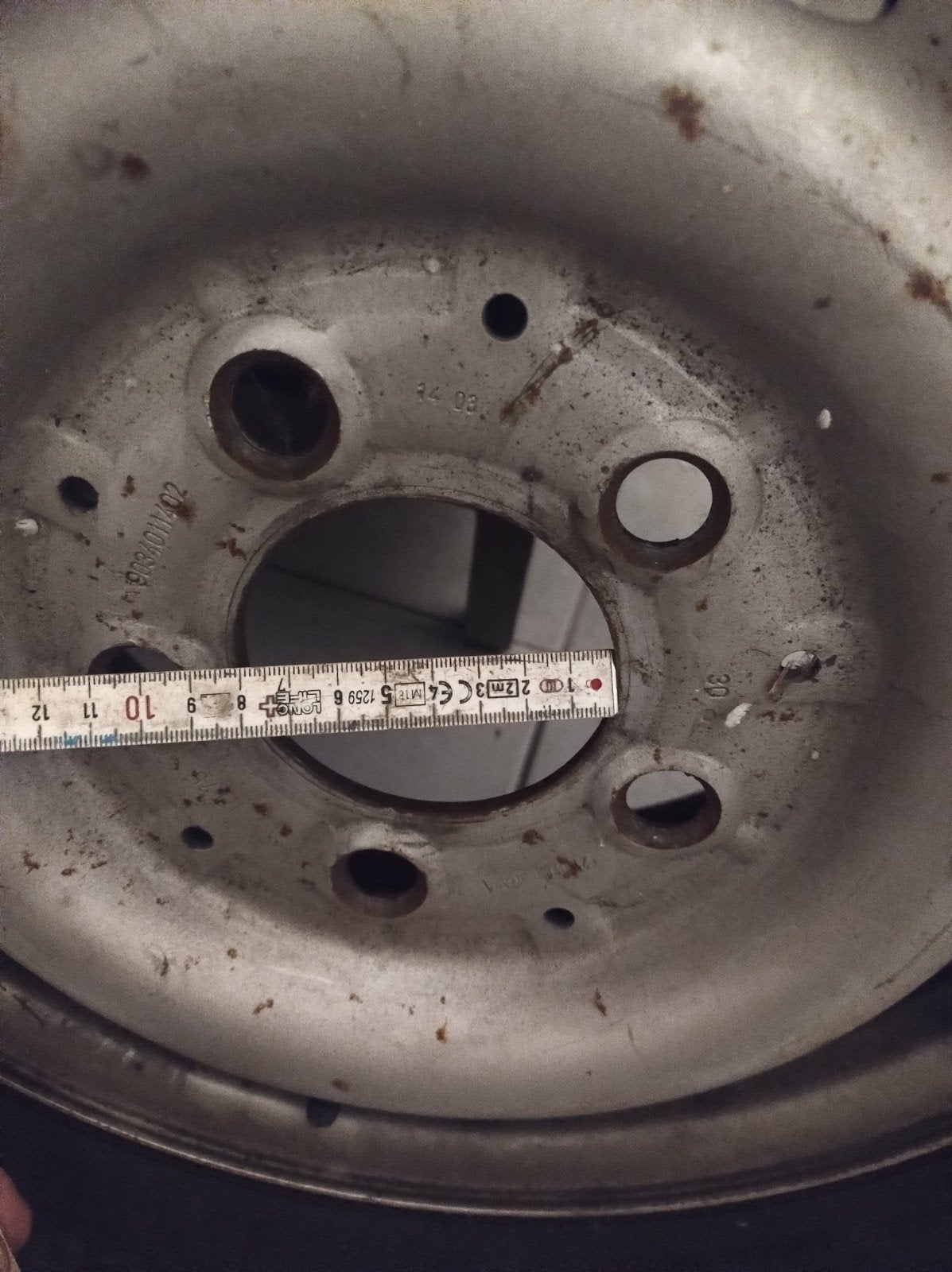 225/70R15C 12/110 - 2 Stuks 25 Euro 1 ., Auto-onderdelen, Ophalen