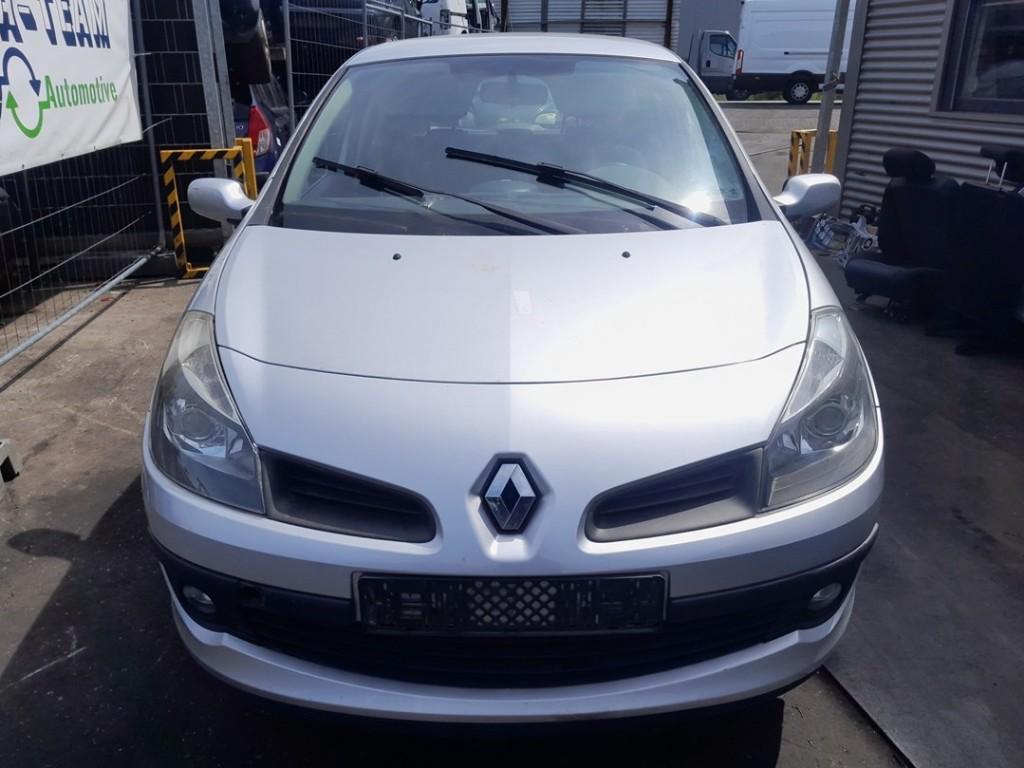 VOORKOP Renault Clio III (BR / CR) (01-2005/12-2014), Gebruikt, Renault