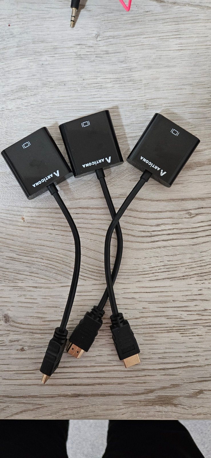 Lot de 3 adaptateurs VGA vers HDMI Articona (en parfait état, Informatique & Logiciels, Enlèvement, Reconditionné